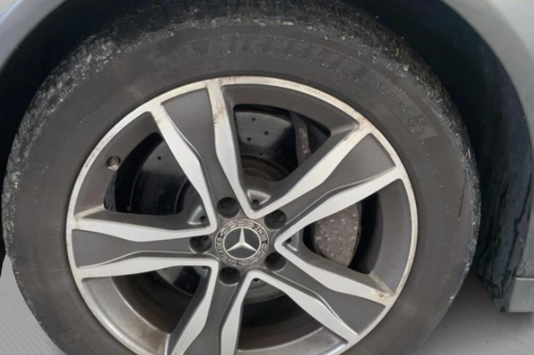 MERCEDES-BENZ C 2019
