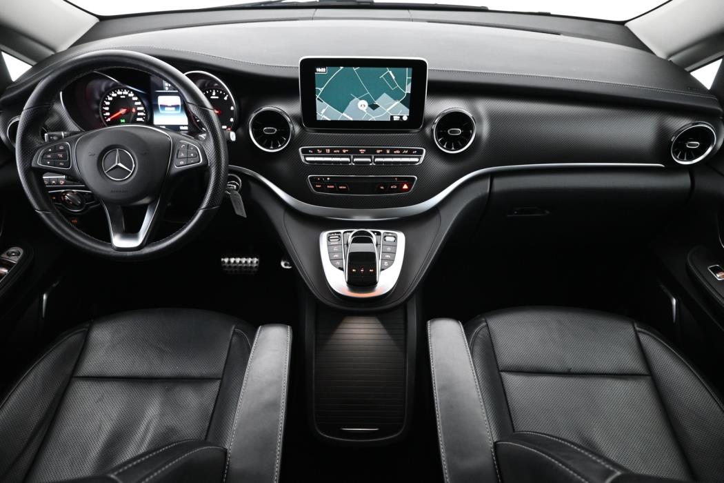 MERCEDES-BENZ V 2019