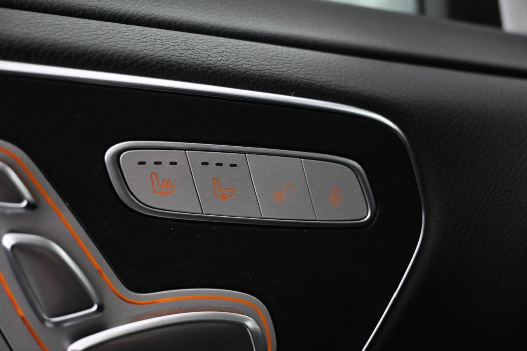 MERCEDES-BENZ V 2019