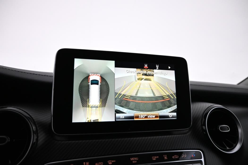 MERCEDES-BENZ V 2019