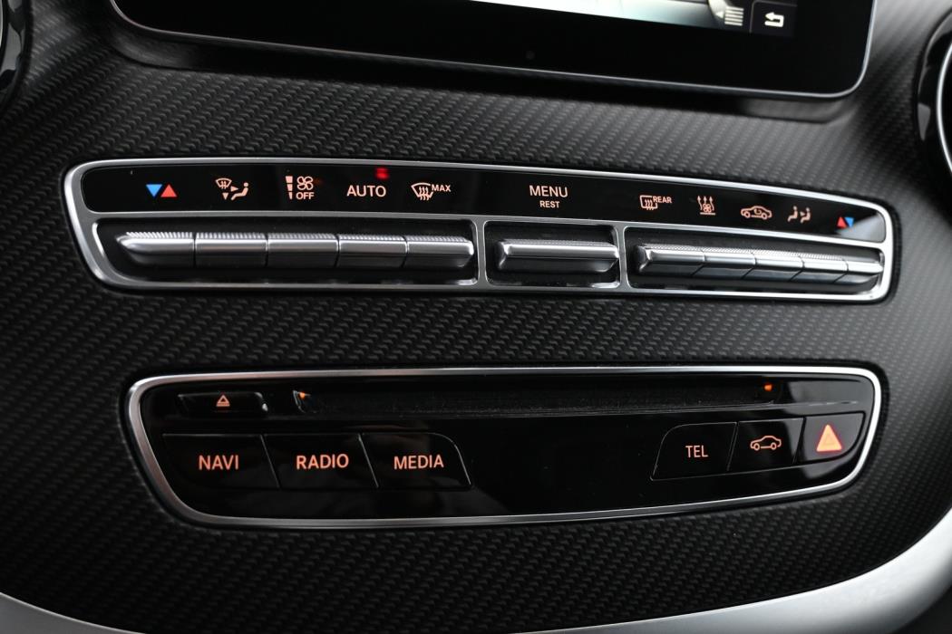 MERCEDES-BENZ V 2019