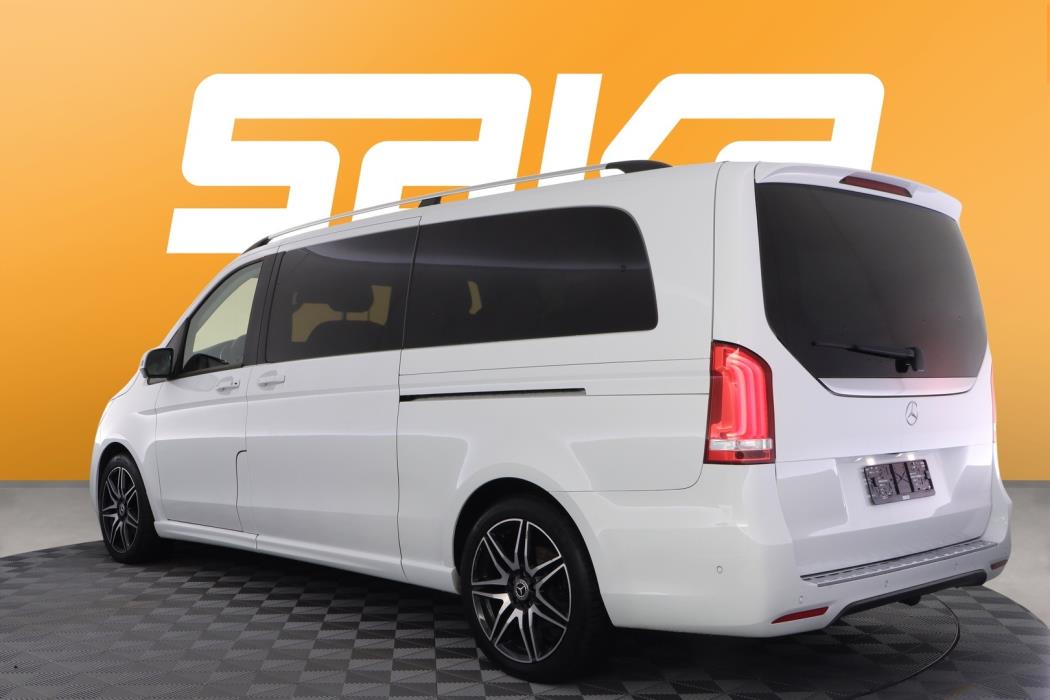 MERCEDES-BENZ V 2019