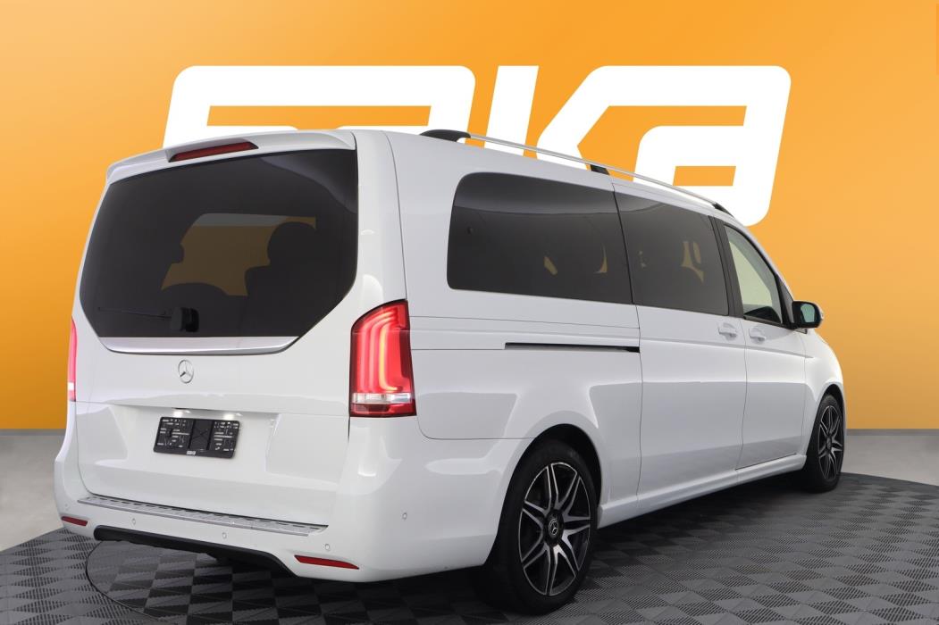 MERCEDES-BENZ V 2019