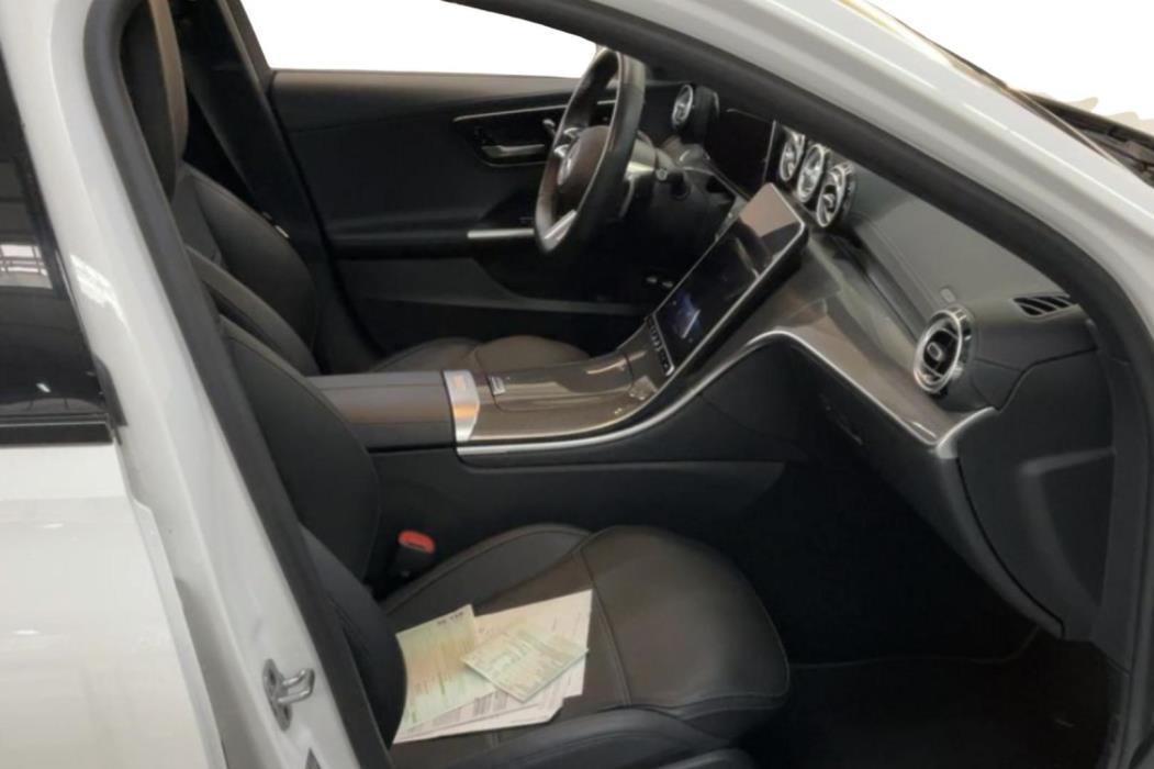 MERCEDES-BENZ C 2023