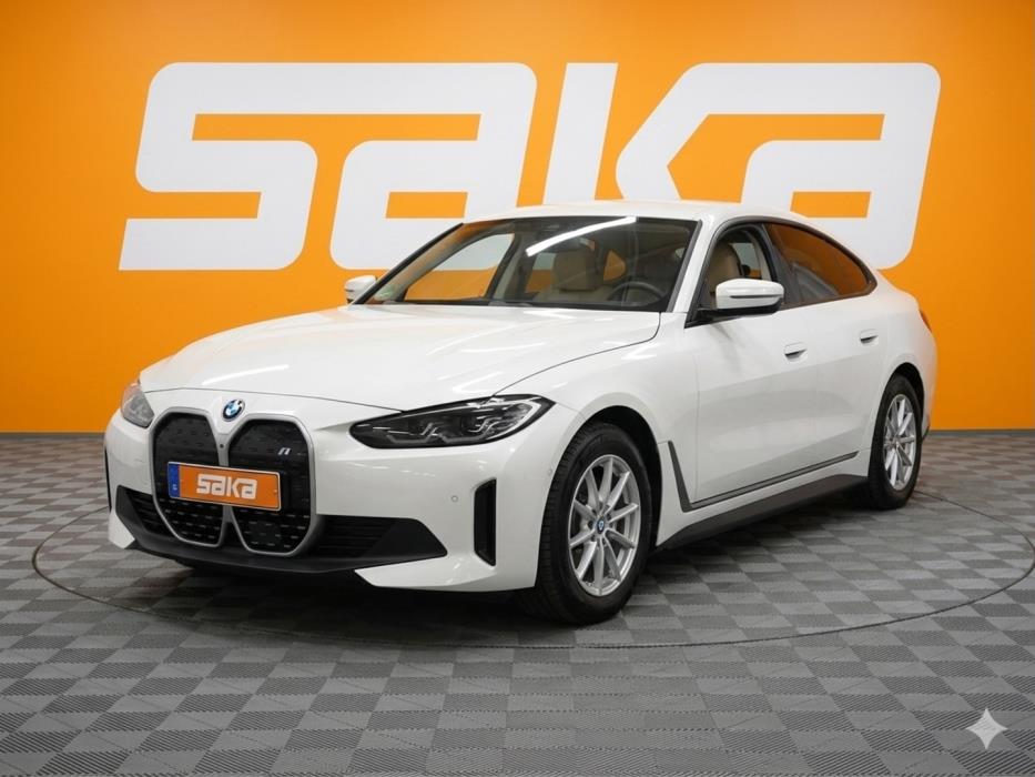BMW i4 2024