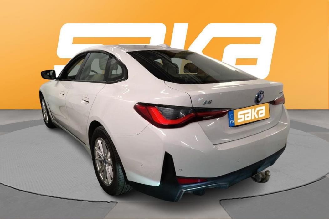 BMW i4 2024
