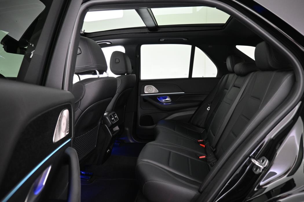 MERCEDES-BENZ GLE 2025