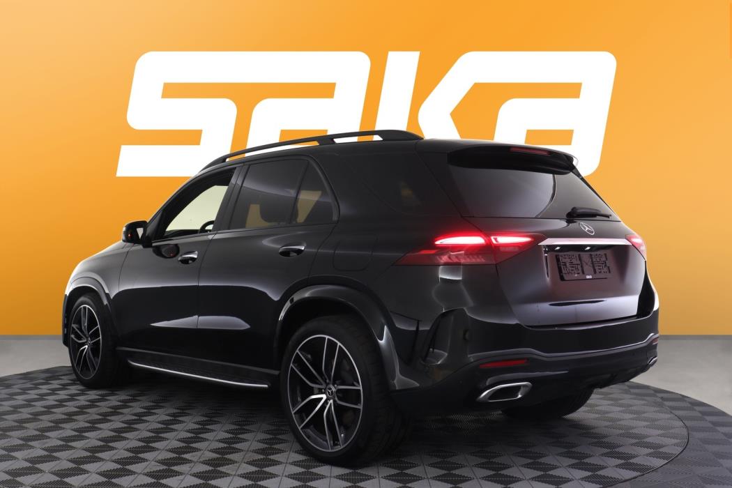 MERCEDES-BENZ GLE 2025