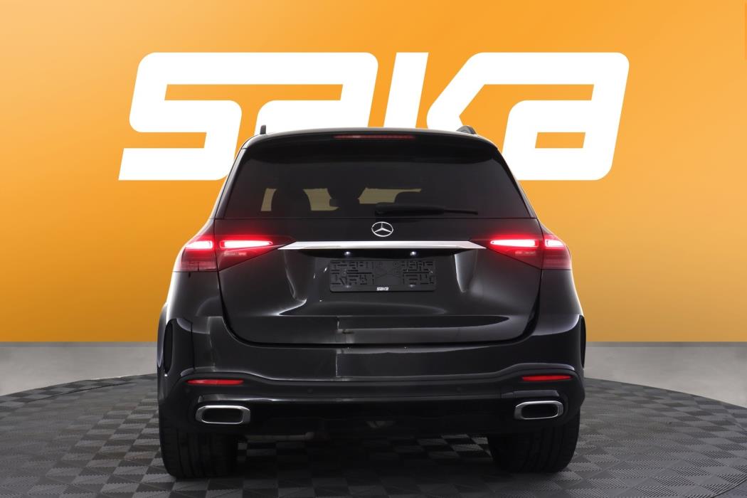 MERCEDES-BENZ GLE 2025