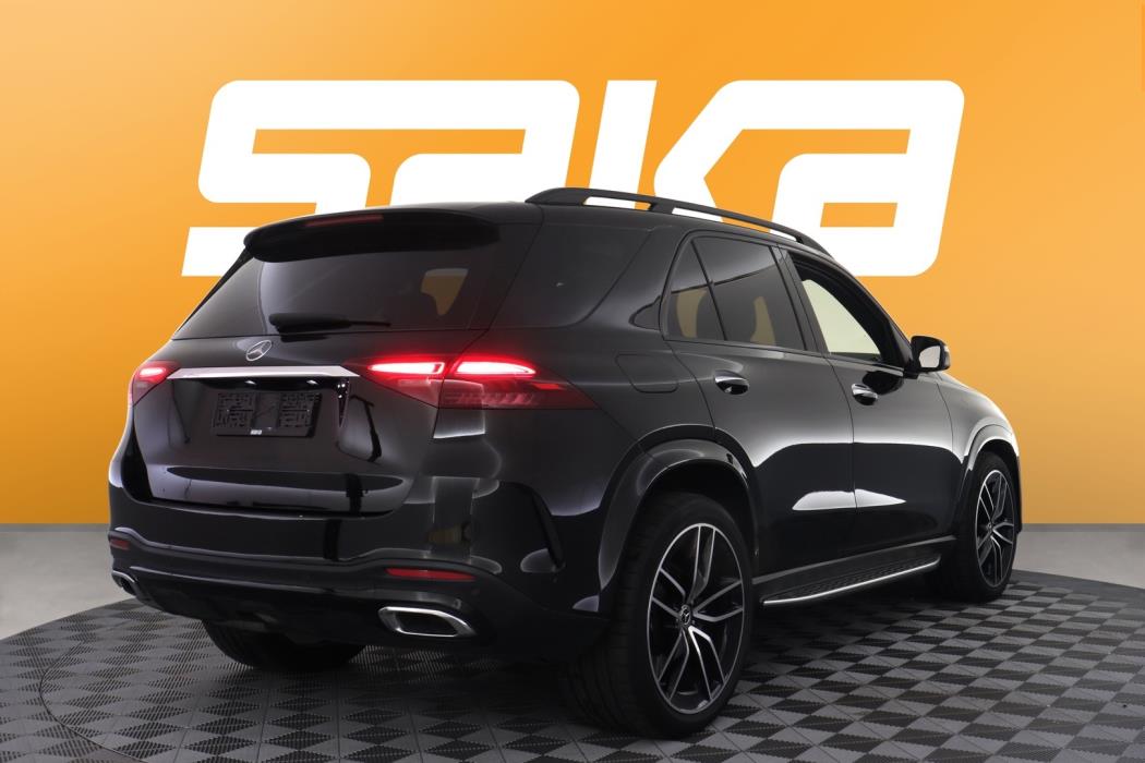 MERCEDES-BENZ GLE 2025