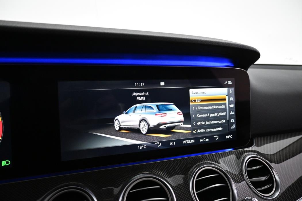 MERCEDES-BENZ E 2017