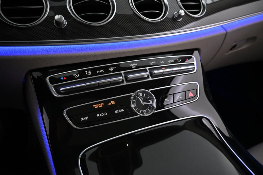 MERCEDES-BENZ E 2017