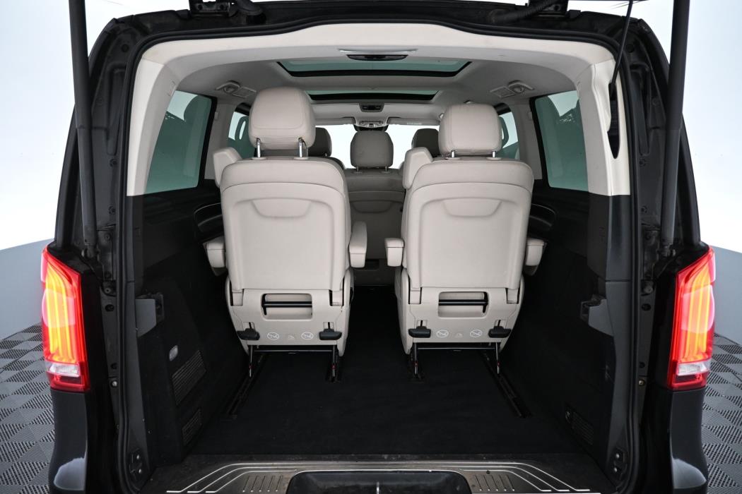 MERCEDES-BENZ V 2016