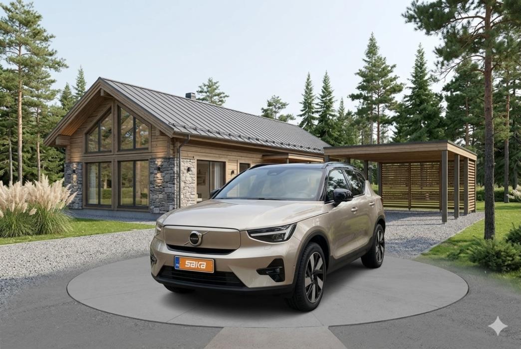 VOLVO XC40 2024