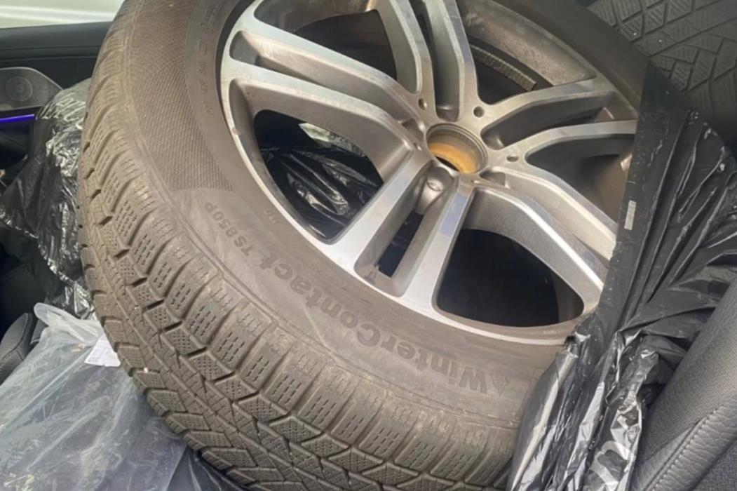 MERCEDES-BENZ GLE 2022