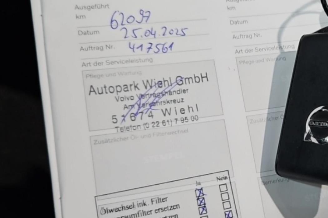 VOLVO V60 2022