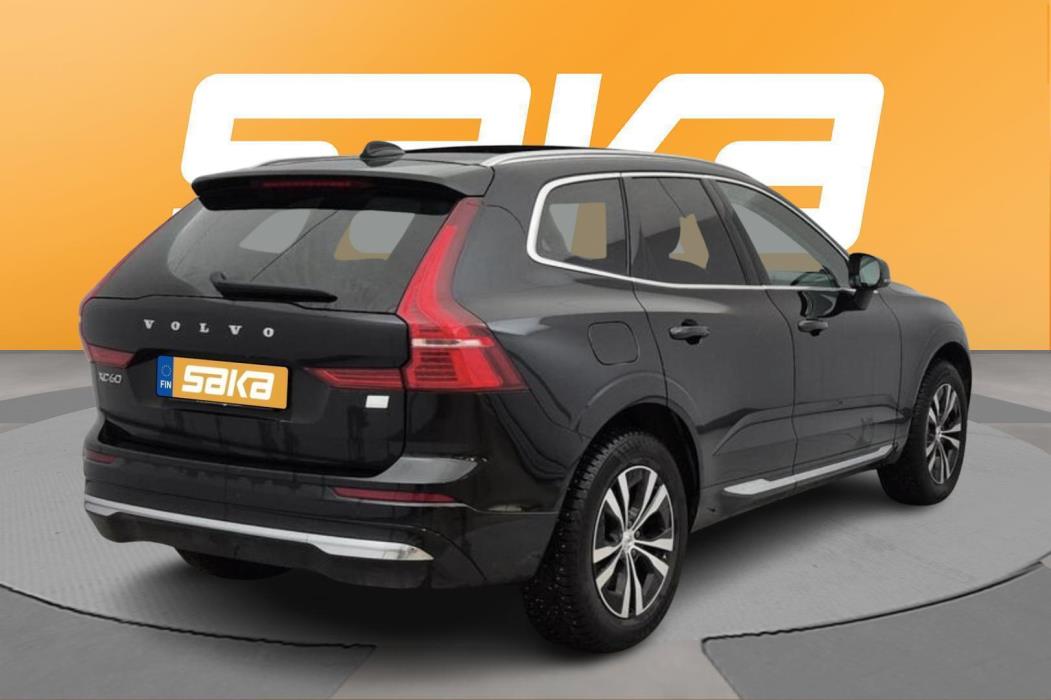 VOLVO XC60 2023
