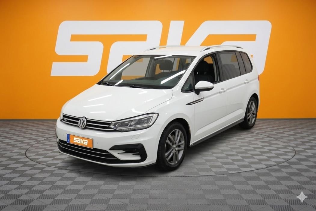 VOLKSWAGEN Touran 2017