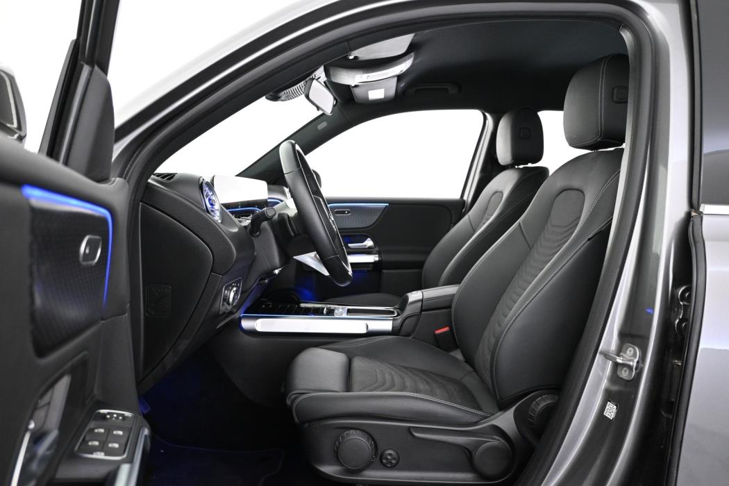 MERCEDES-BENZ EQB 2025