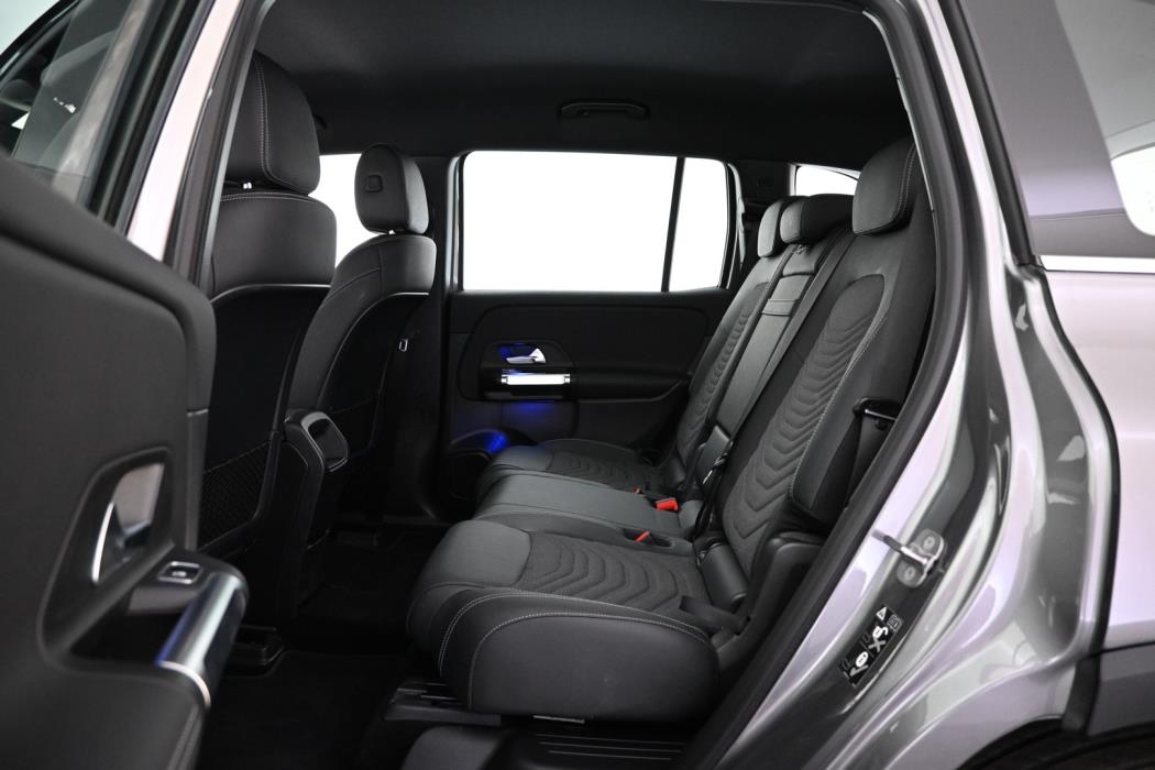 MERCEDES-BENZ EQB 2025