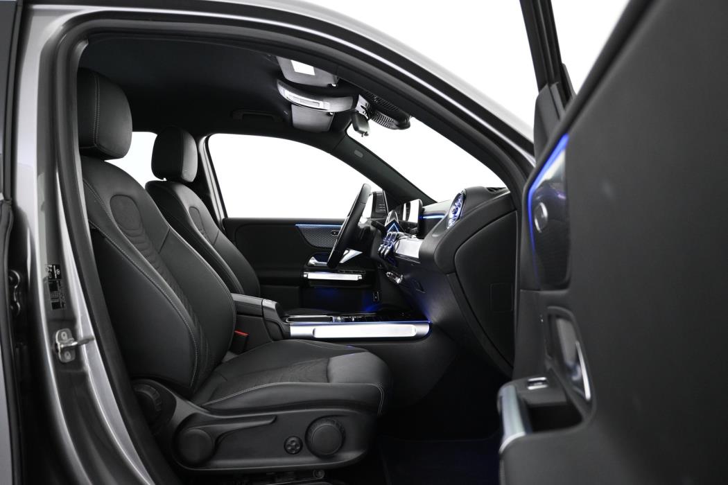 MERCEDES-BENZ EQB 2025