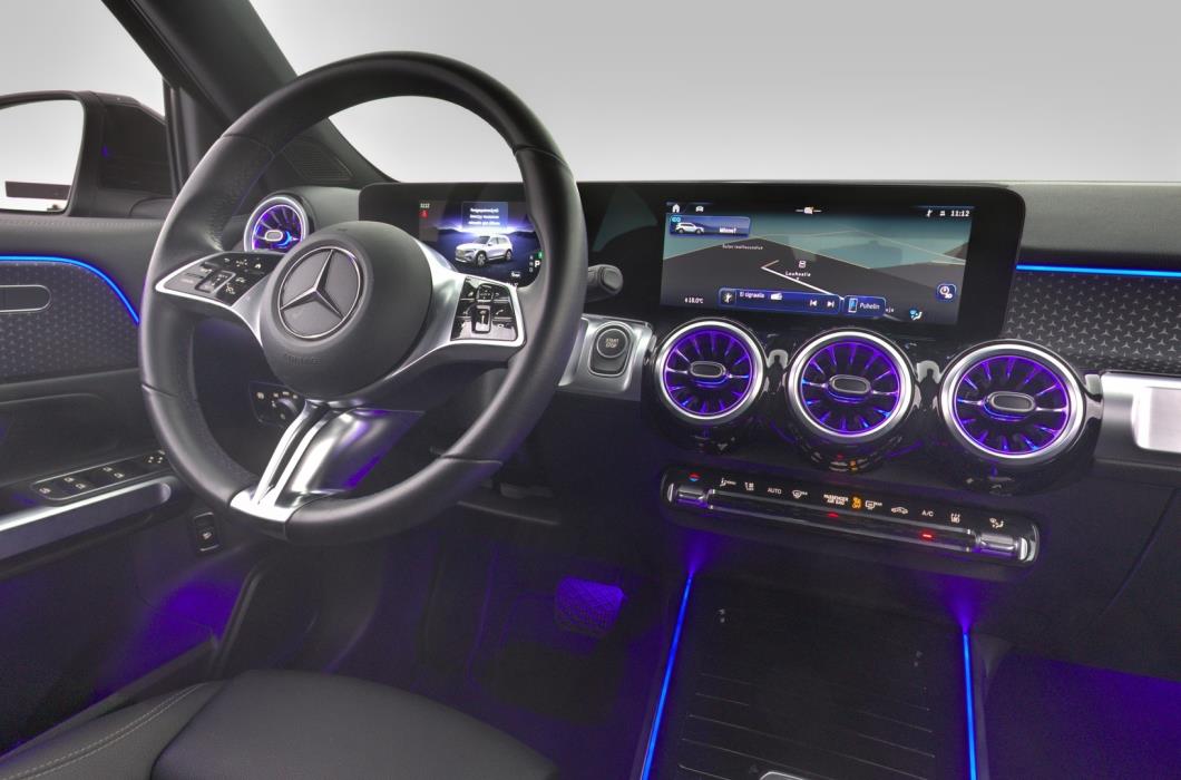 MERCEDES-BENZ EQB 2025