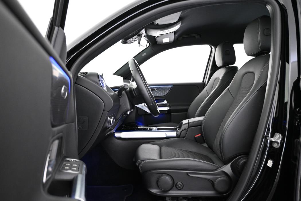 MERCEDES-BENZ EQB 2025