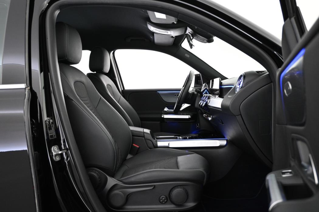 MERCEDES-BENZ EQB 2025