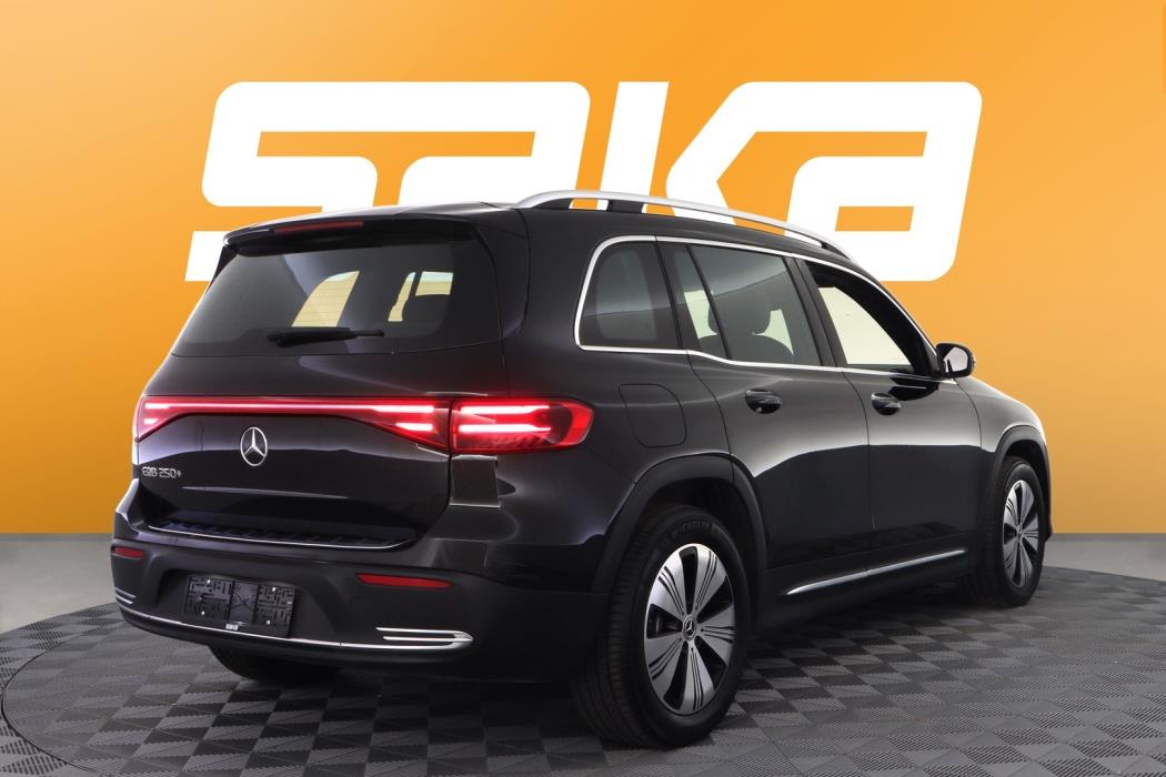 MERCEDES-BENZ EQB 2025