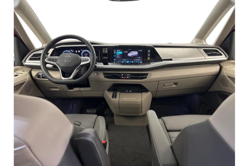 VOLKSWAGEN Multivan 2025
