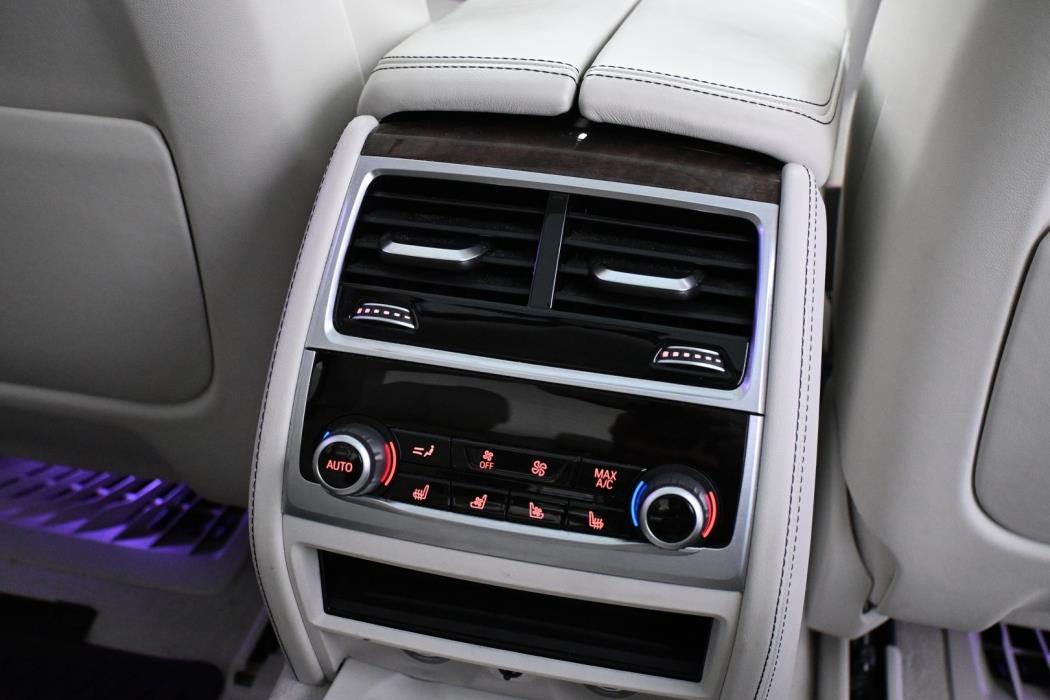 BMW 740 2018