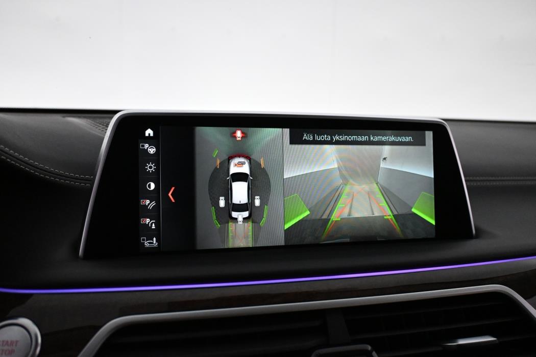BMW 740 2018