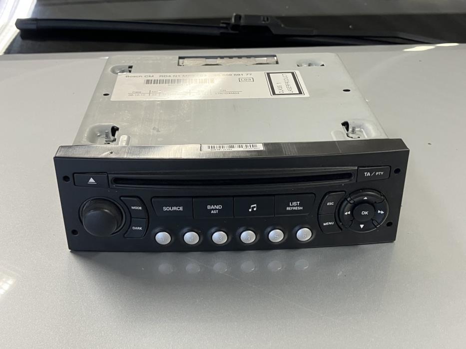 PEUGEOT Partner 2011