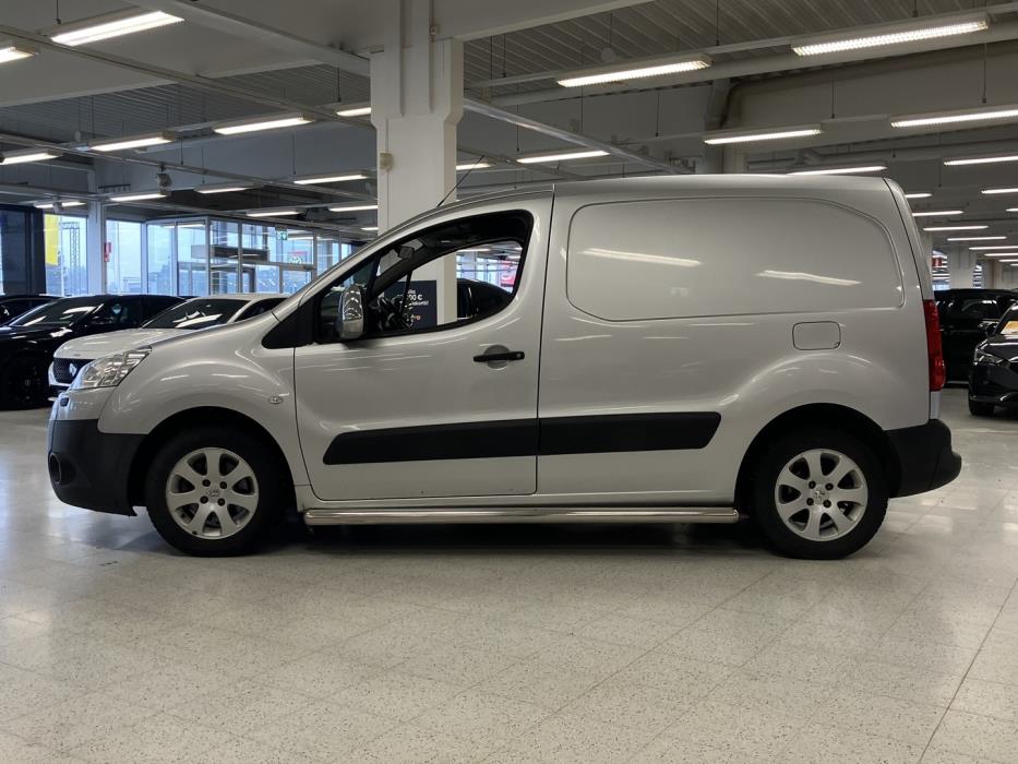 PEUGEOT Partner 2011