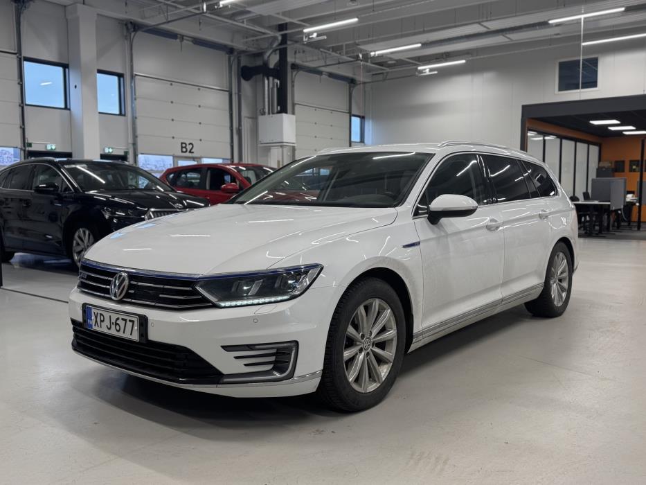VOLKSWAGEN Passat 2017