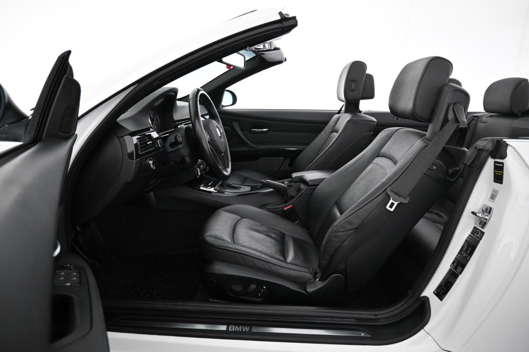 BMW 320 2009