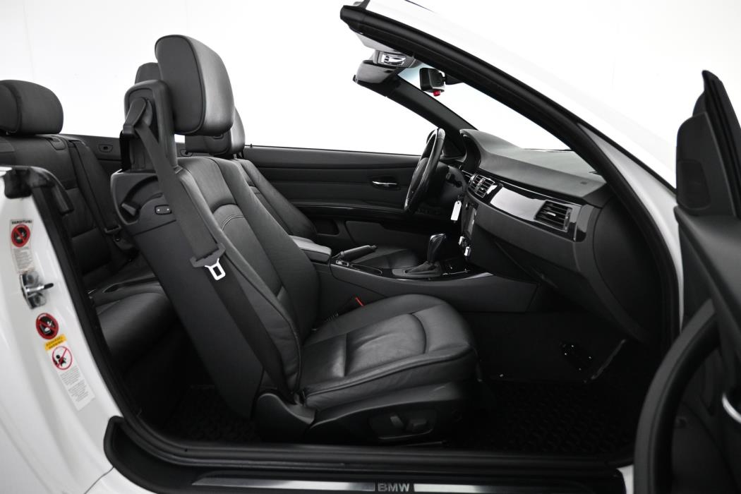 BMW 320 2009