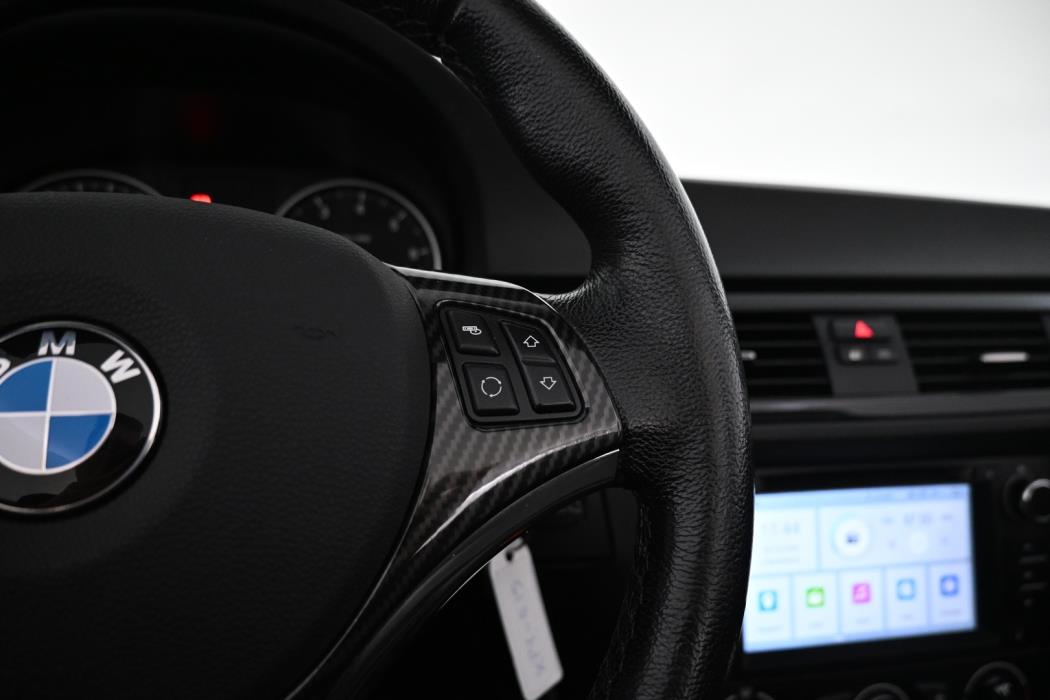 BMW 320 2009