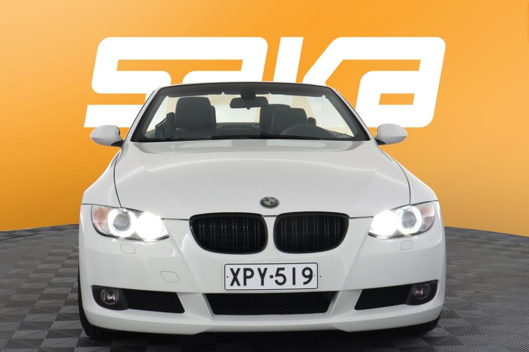 BMW 320 2009