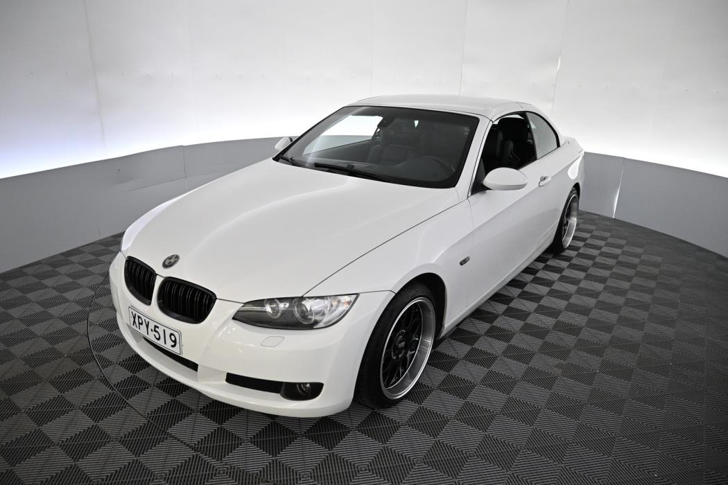 BMW 320 2009