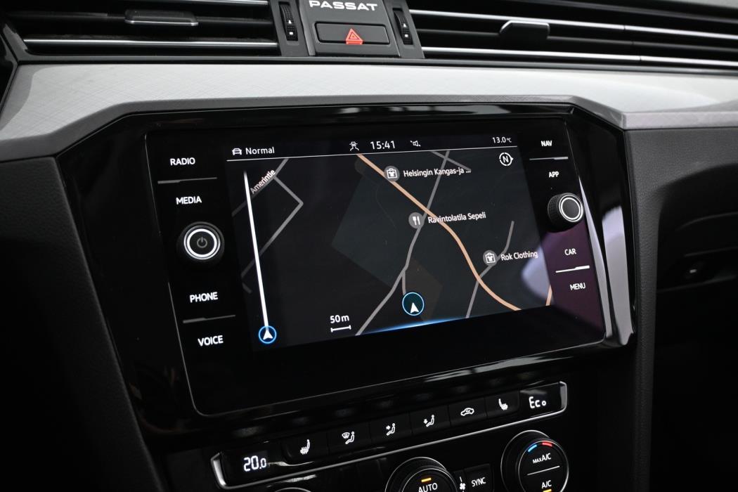 VOLKSWAGEN Passat 2020