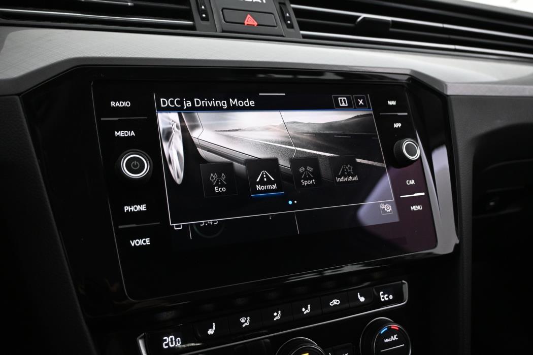 VOLKSWAGEN Passat 2020