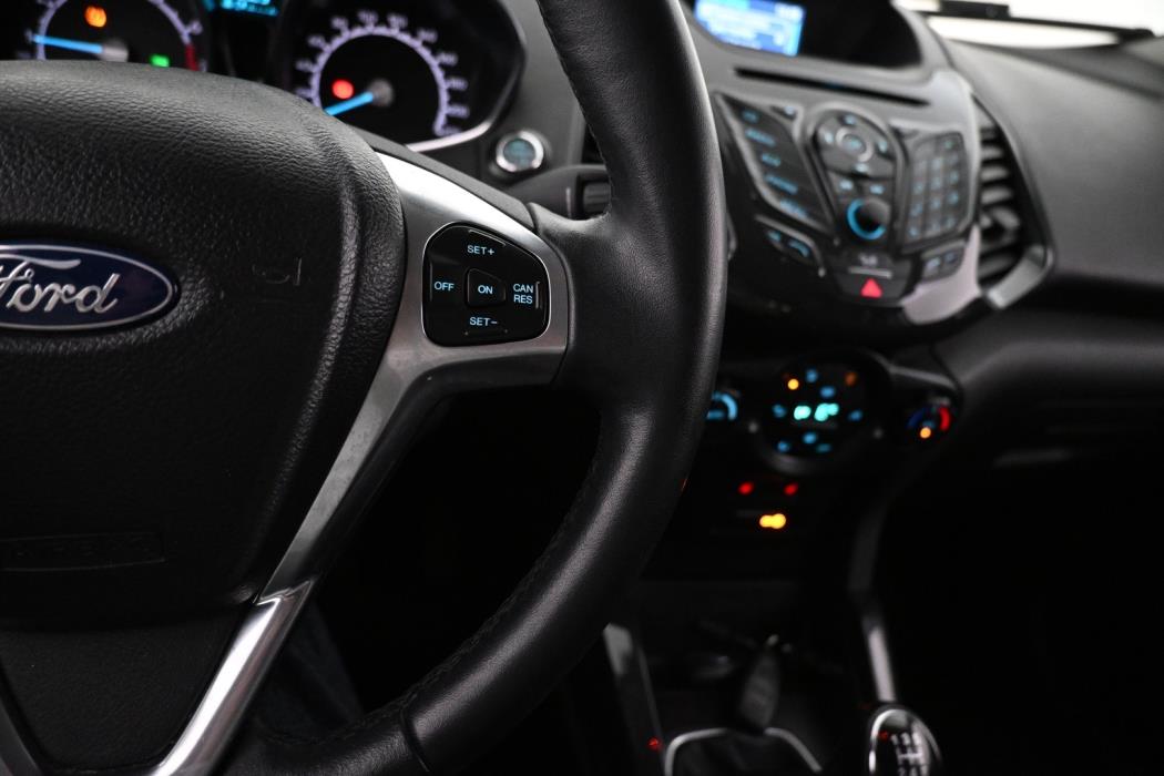 FORD Ecosport 2017