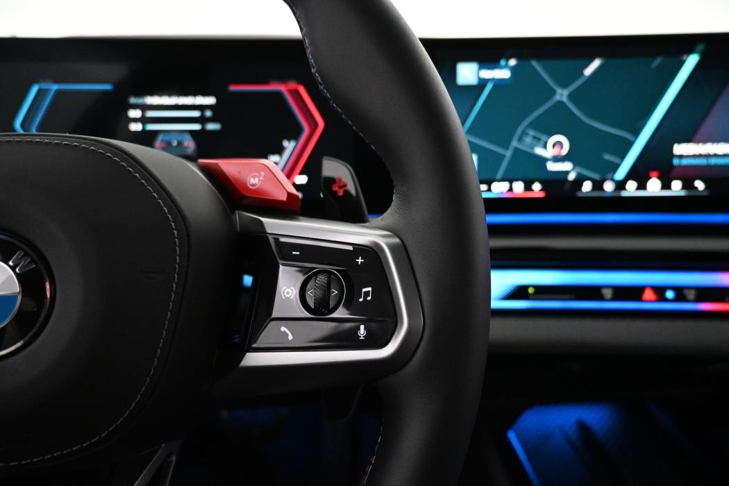 BMW M5 2025