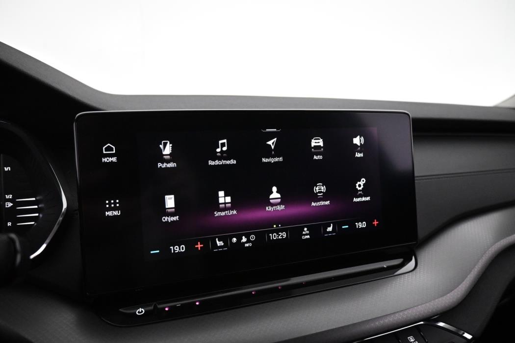 SKODA Octavia 2024