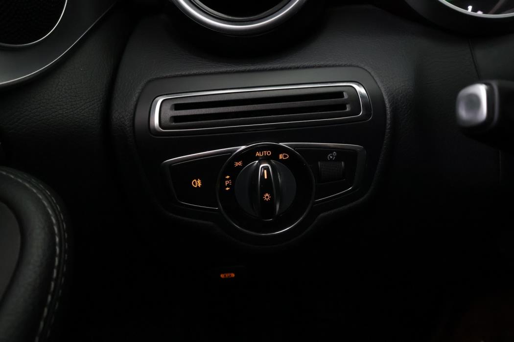 MERCEDES-BENZ C 2014