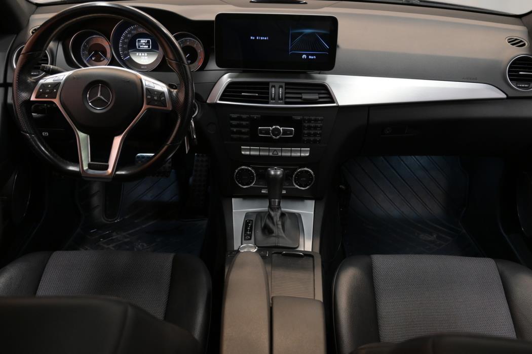 MERCEDES-BENZ C 2011