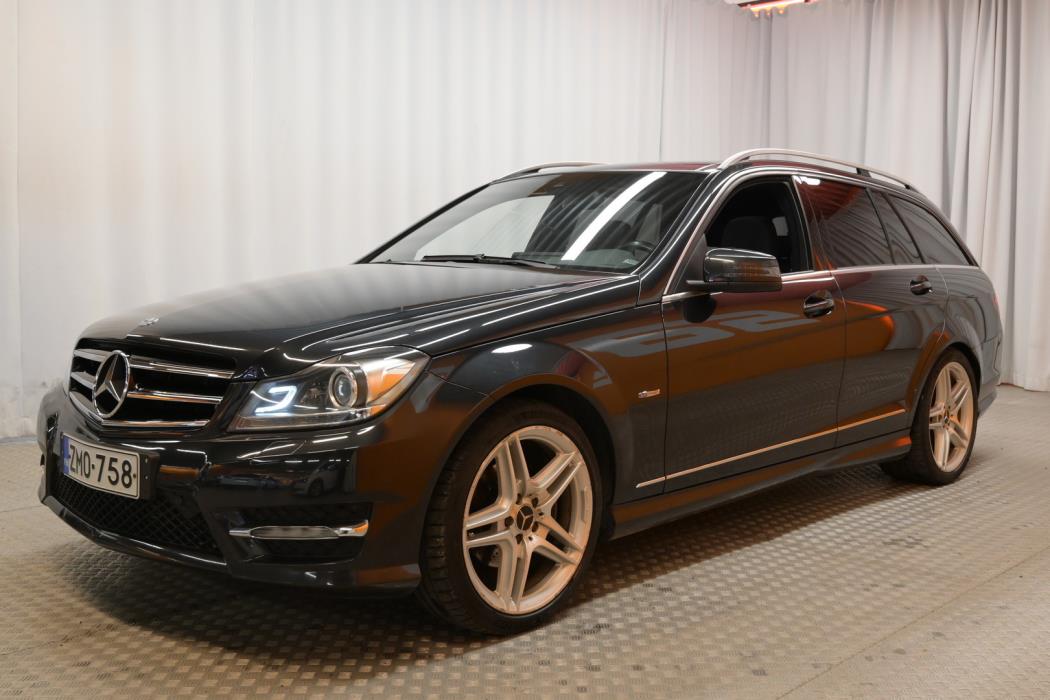MERCEDES-BENZ C 2011