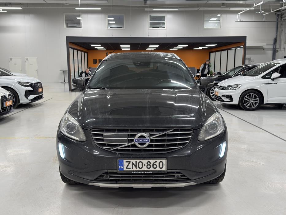 VOLVO XC60 2016