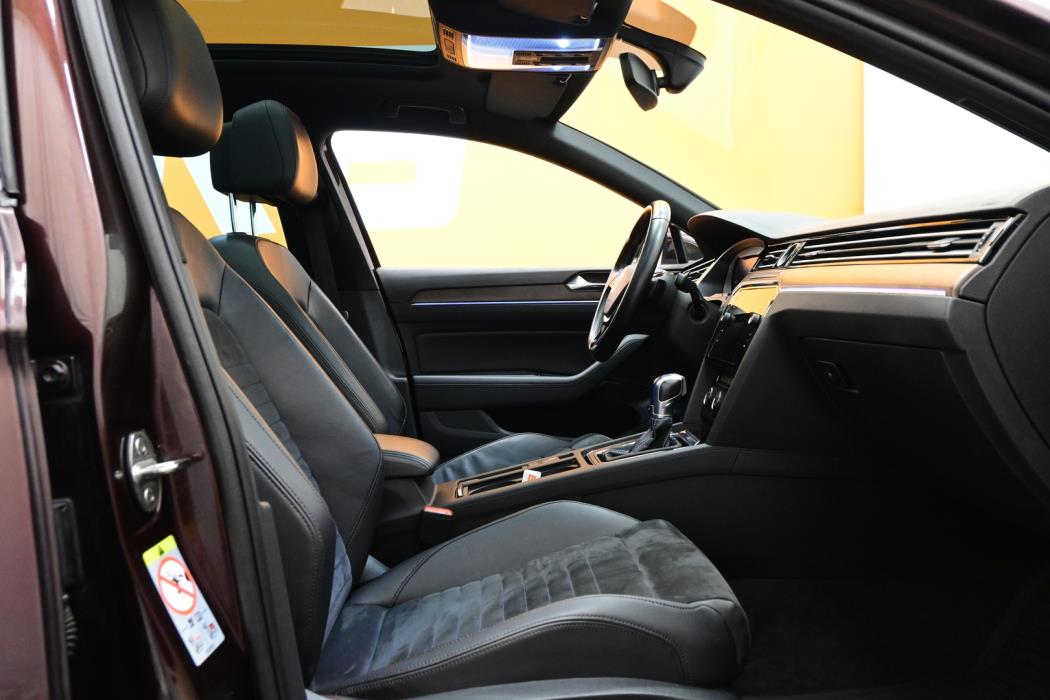 VOLKSWAGEN Passat 2018